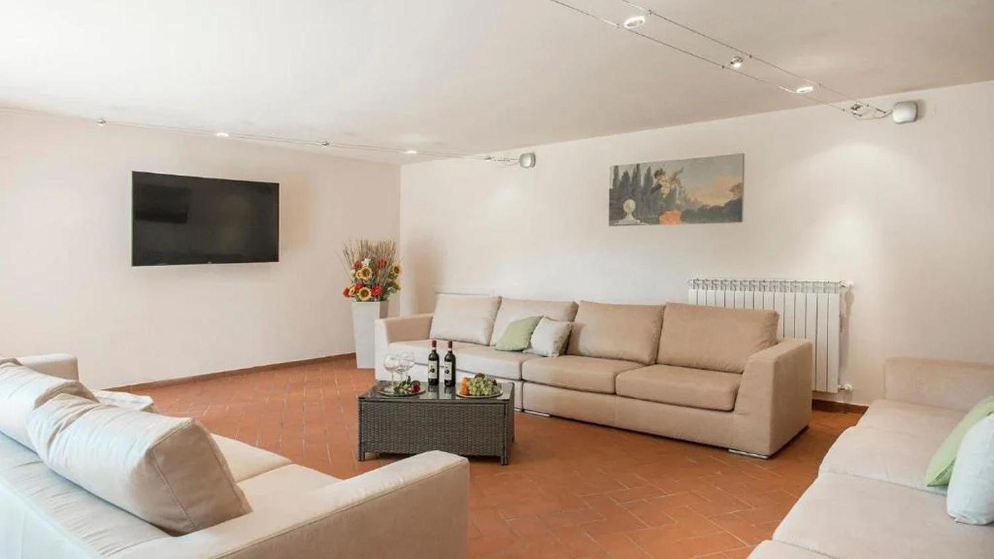 볼테라 Casale Con Vista Colline 아파트 외부 사진